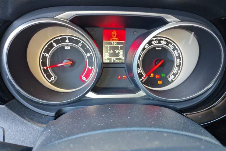 Used MG GS 2016 1.5TGI TST Luxury Edition Odometer Close Up