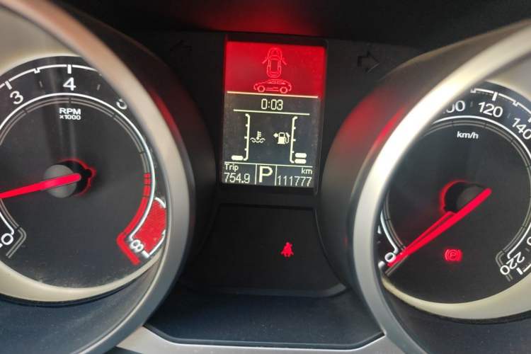 Used MG GS 2016 1.5TGI TST Luxury Edition Odometer Close Up