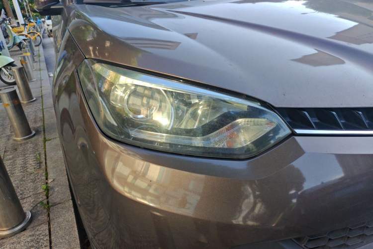 Used MG GS 2016 1.5TGI TST Luxury Edition Right Front Headlight