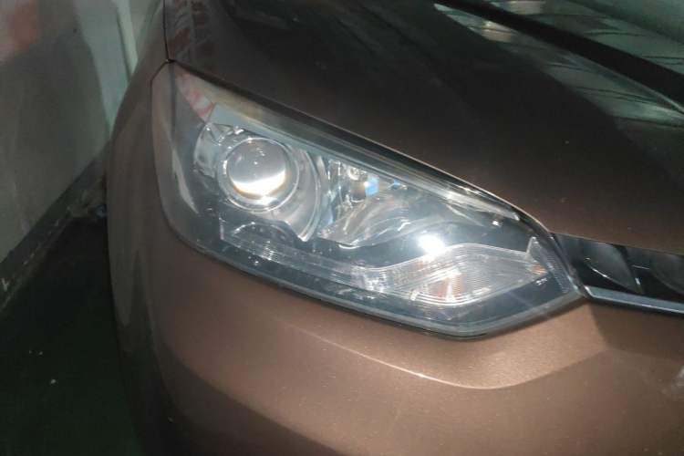 Used MG GS 2016 1.5TGI TST Luxury Edition Right Front Headlight