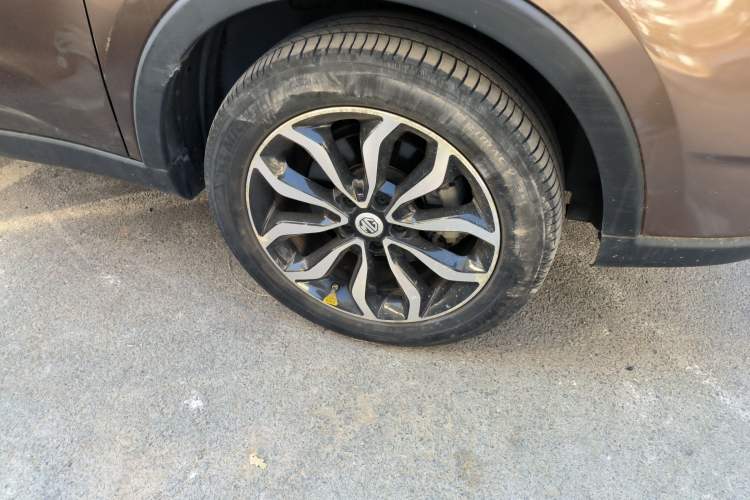 Used MG GS 2016 1.5T TST inkaNet Luxury Edition Right Front Wheel Hub
