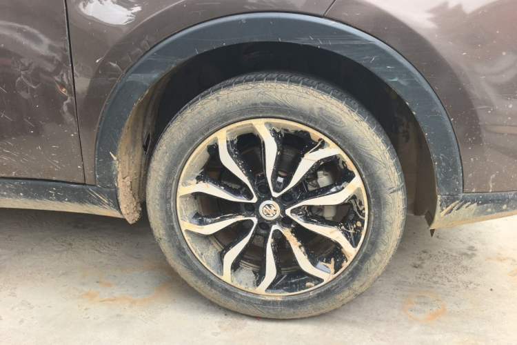 Used MG GS 2016 1.5TGI TST Luxury Edition Right Front Wheel Hub