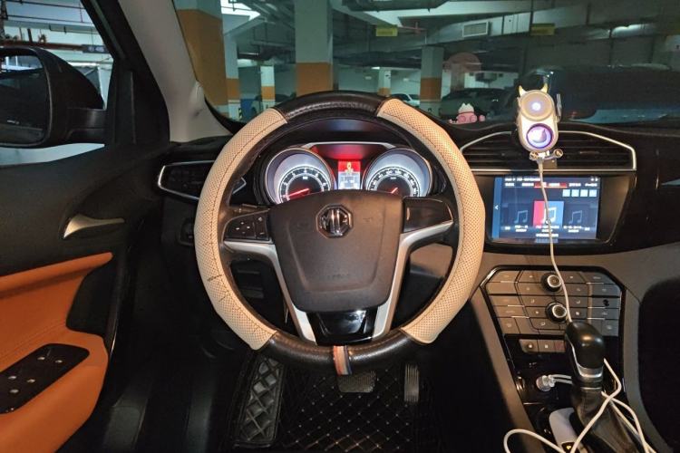 Used MG GS 2016 1.5TGI TST Luxury Edition Steering Wheel