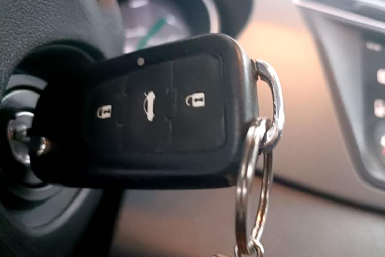 Used MG GS 2016 1.5TGI Manual Value Edition Vehicle Key