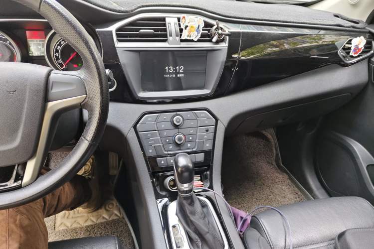 Used MG GS 2016 1.5TGI TST Luxury Edition Audio And AC Panel