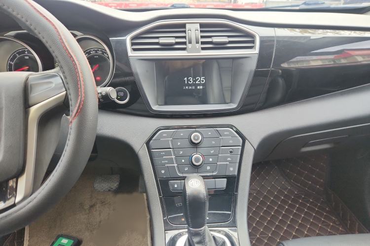 Used MG GS 2016 1.5TGI TST Luxury Edition Audio And AC Panel