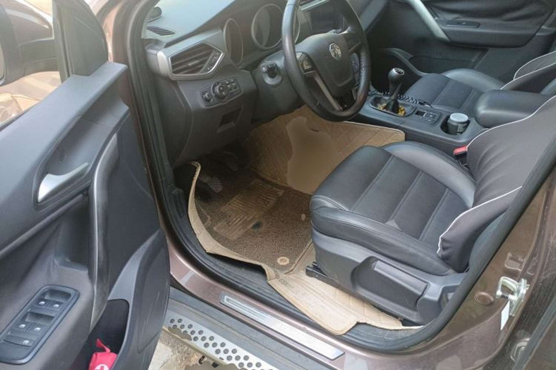 Used MG GS 2016 1.5TGI Manual Value Edition Driver Seat