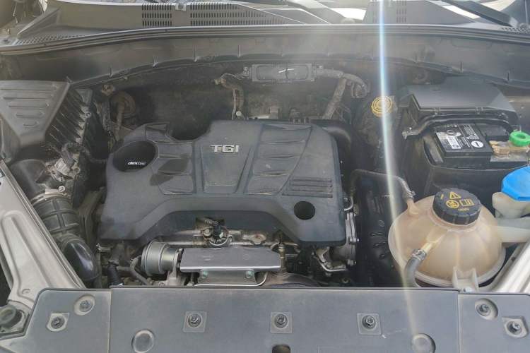Used MG GS 2016 1.5TGI TST Luxury Edition Engine Bay