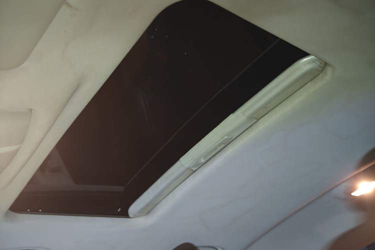 Used MG GS 2016 1.5TGI TST Luxury Edition Headliner