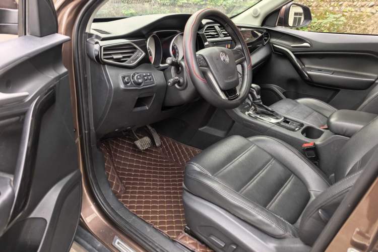 Used MG GS 2016 1.5TGI TST Luxury Edition Interior 3
