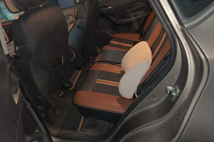 Used MG GS 2016 1.5TGI TST Luxury Edition Interior 4