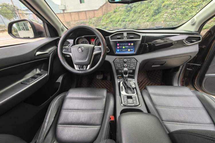 Used MG GS 2016 1.5TGI TST Luxury Edition Interior 5