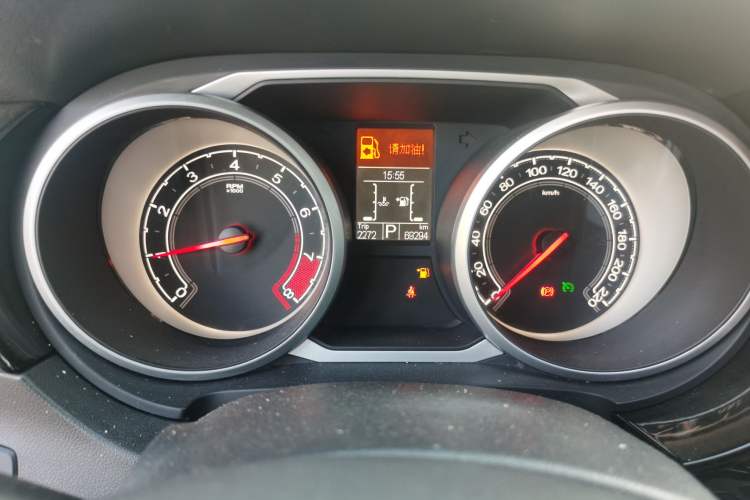 Used MG GS 2016 1.5TGI TST Luxury Edition Odometer Close Up