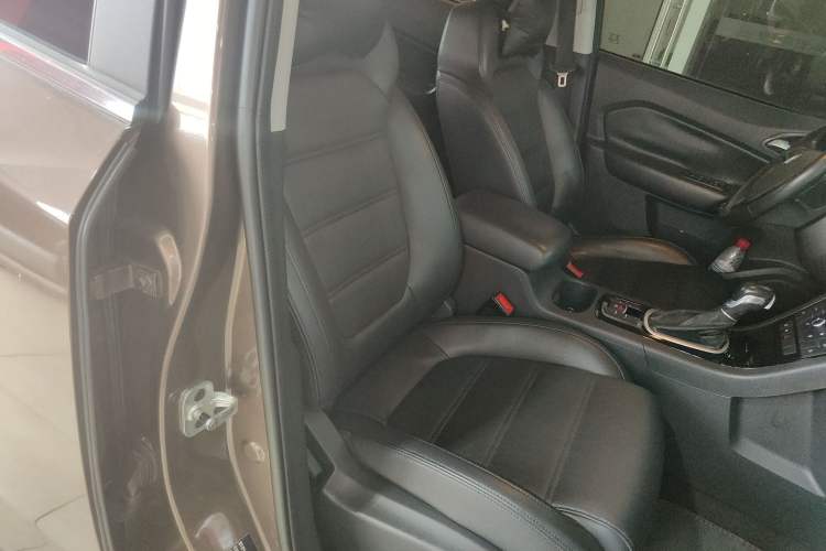 Used MG GS 2016 1.5TGI TST Luxury Edition Right Front Seat
