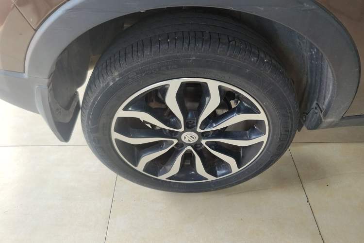 Used MG GS 2016 1.5TGI TST Luxury Edition Right Rear Wheel Hub