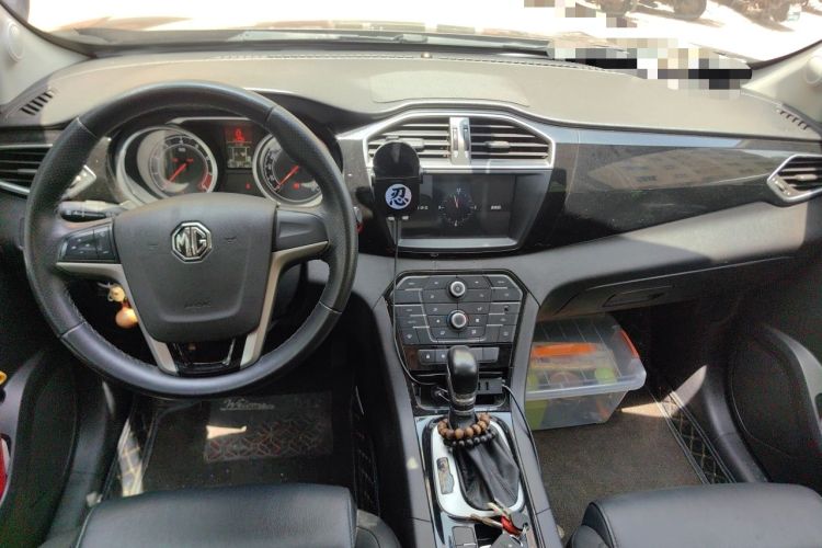 Used MG GS 2016 1.5TGI TST Luxury Edition Center Console