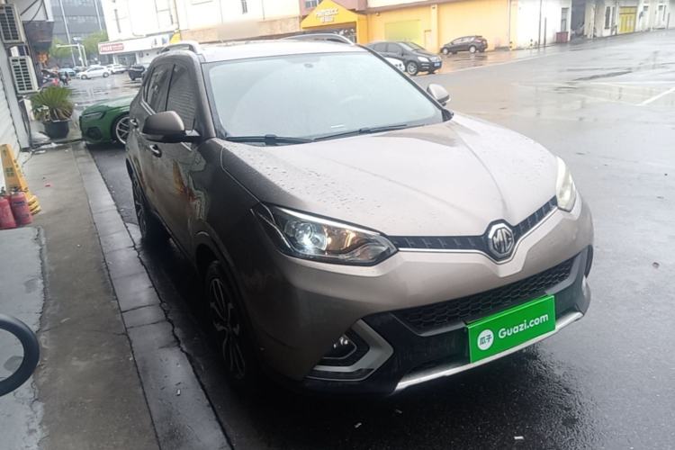 Used MG GS 2016 1.5TGI TST Luxury Edition Front Right 45 Deg