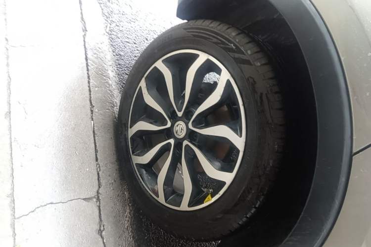 Used MG GS 2016 1.5TGI TST Luxury Edition Right Rear Wheel Hub