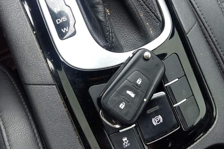 Used MG GS 2016 1.5TGI TST Luxury Edition Vehicle Key
