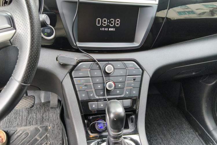 Used MG GS 2016 1.5T TST inkaNet Luxury Edition Audio And AC Panel