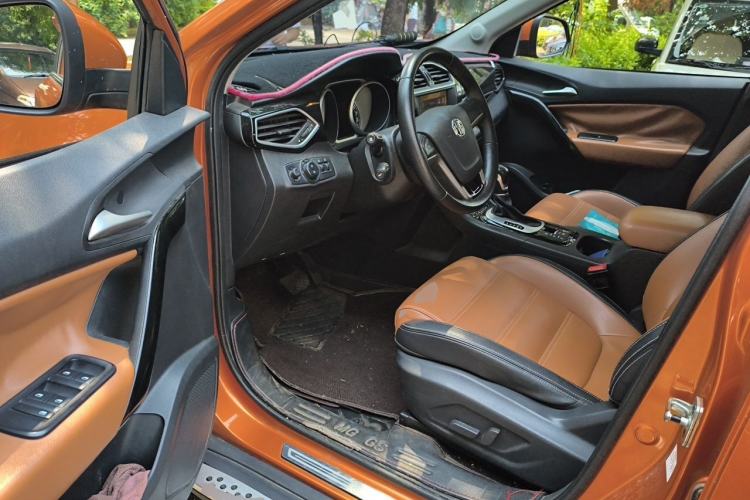Used MG GS 2016 2.0TGI TST Luxury Edition Driver Seat