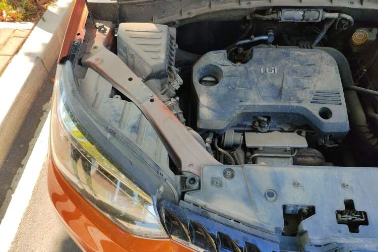 Used MG GS 2016 1.5TGI TST Luxury Edition Engine Bay Right