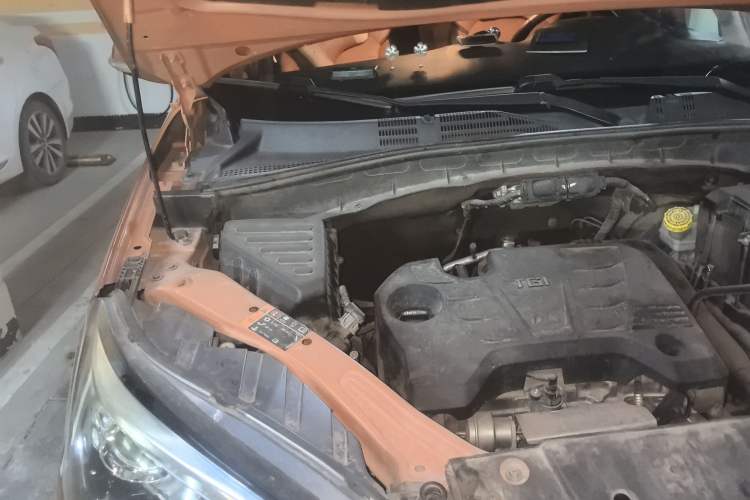 Used MG GS 2016 1.5TGI TST Luxury Edition Engine Bay Right