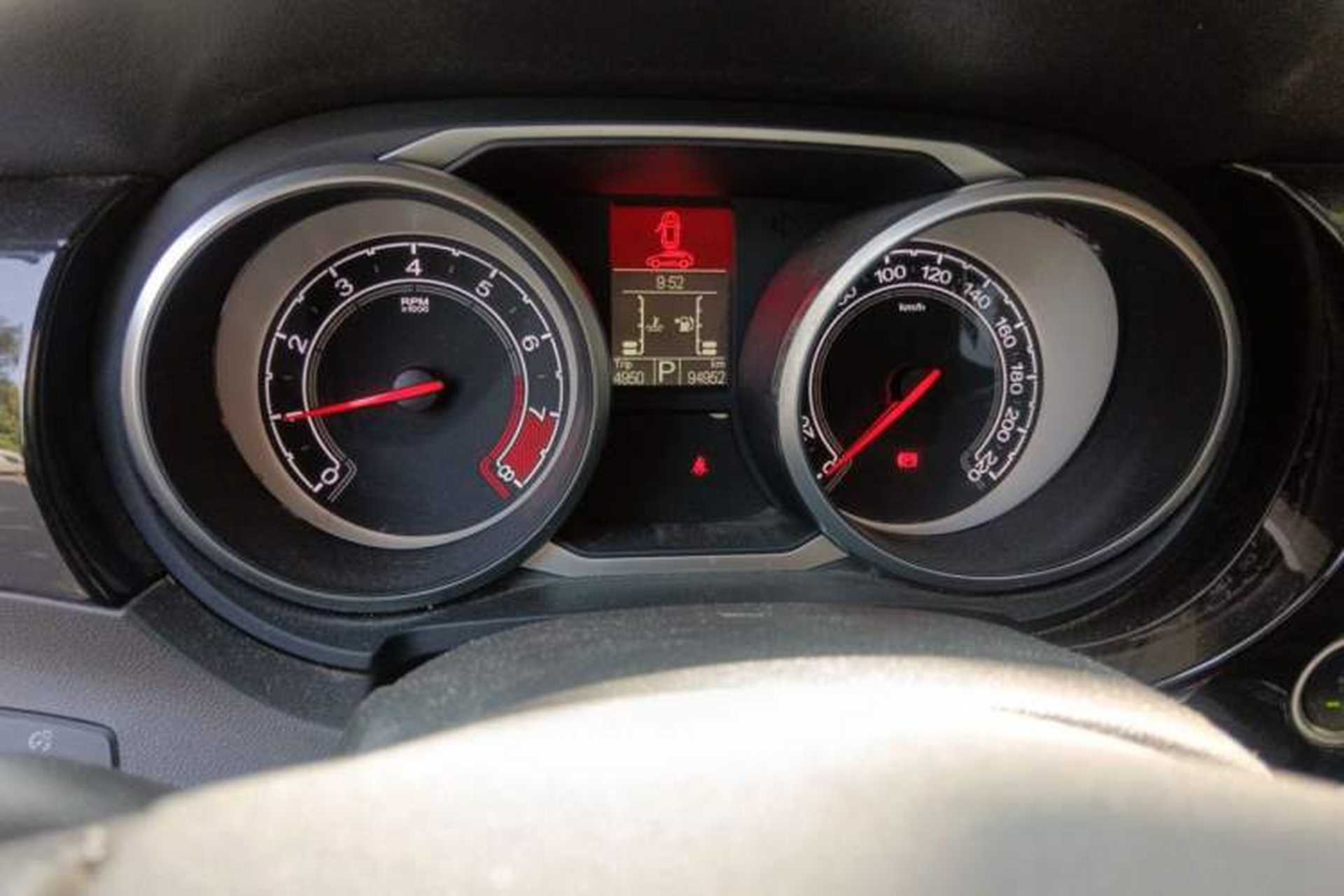 Used MG GS 2016 1.5TGI TST Luxury Edition Instrument Cluster