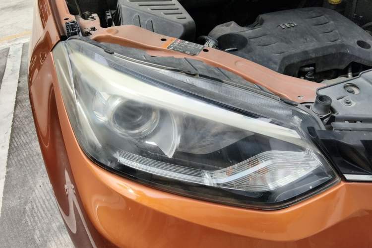Used MG GS 2016 1.5T TST inkaNet Luxury Edition Right Front Headlight