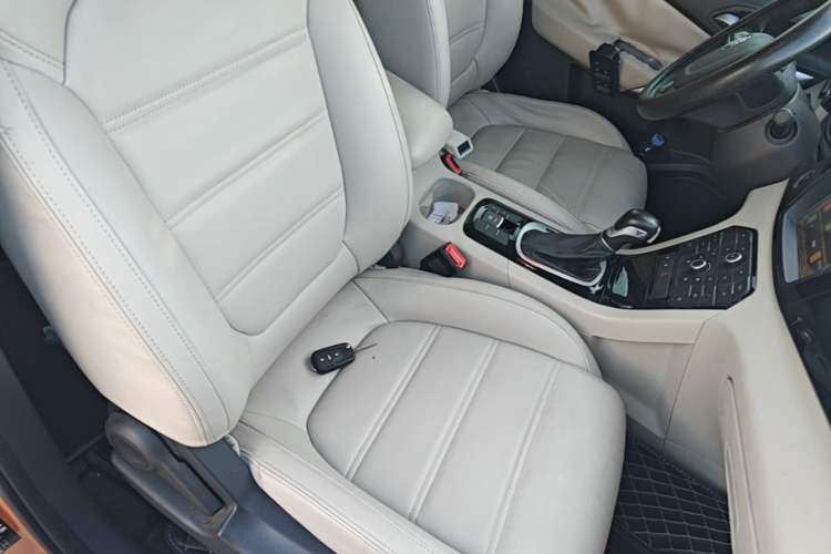 Used MG GS 2016 1.5TGI TST Luxury Edition Right Front Seat