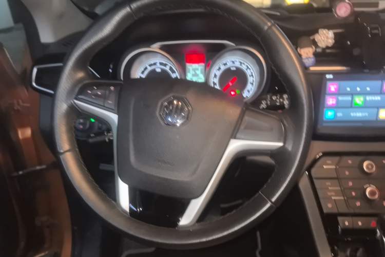 Used MG GS 2016 1.5TGI TST Luxury Edition Steering Wheel