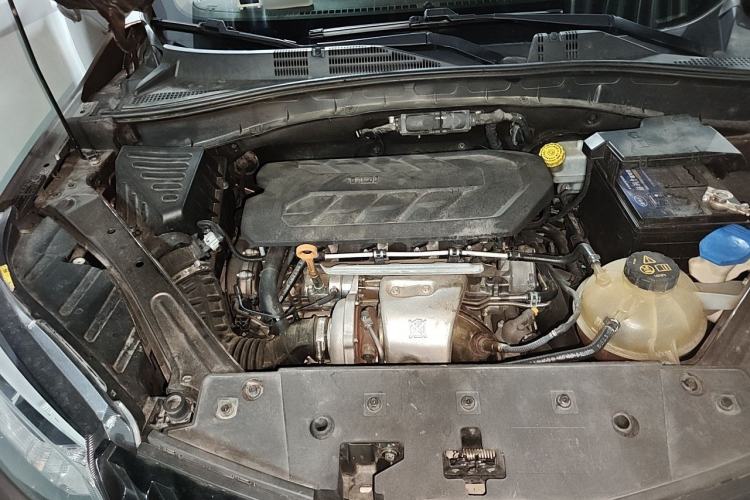 Used MG GS 2016 2.0TGI TST Four-Wheel Drive Flagship Edition Engine Bay Right