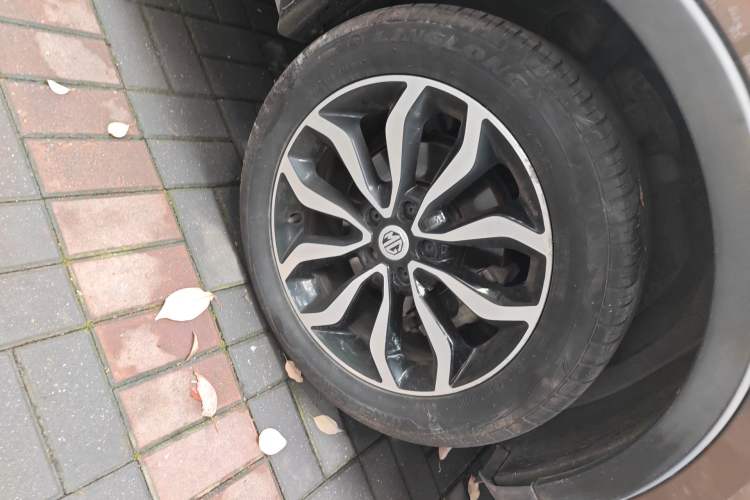 Used MG GS 2016 1.5TGI TST Luxury Edition Right Front Wheel Hub