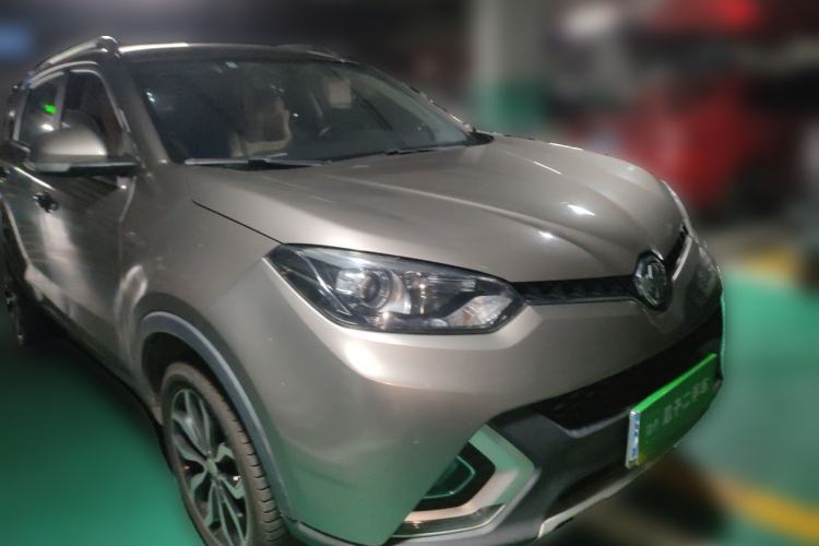 Used MG GS 2016 1.5TGI TST Luxury Edition Front Right 45 Deg