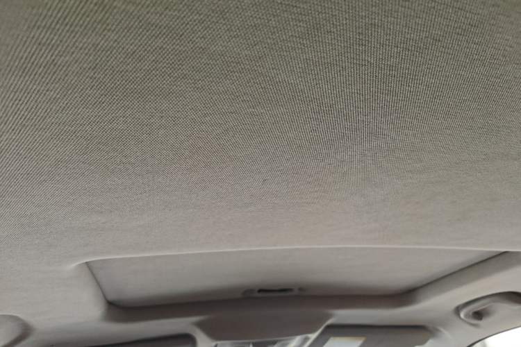 Used MG GS 2016 1.5TGI TST Luxury Edition Headliner