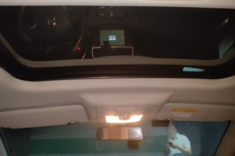 Used MG GS 2016 1.5TGI TST Luxury Edition Headliner
