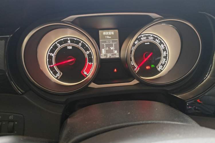 Used MG GS 2016 1.5TGI TST Luxury Edition Instrument Cluster