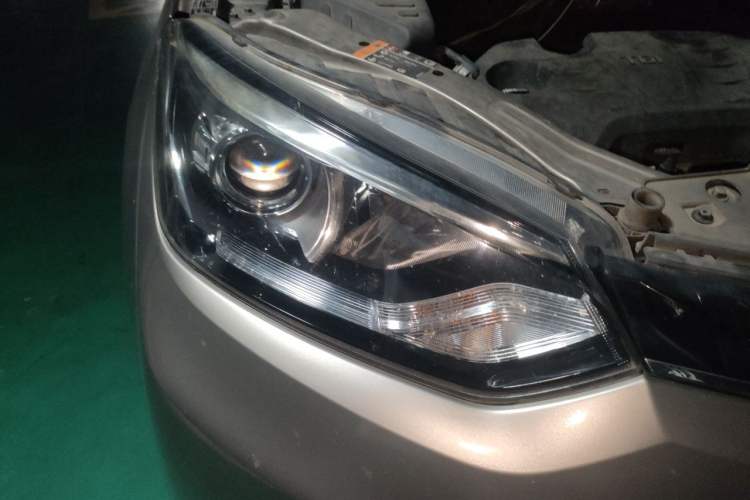 Used MG GS 2016 1.5TGI TST Luxury Edition Right Front Headlight