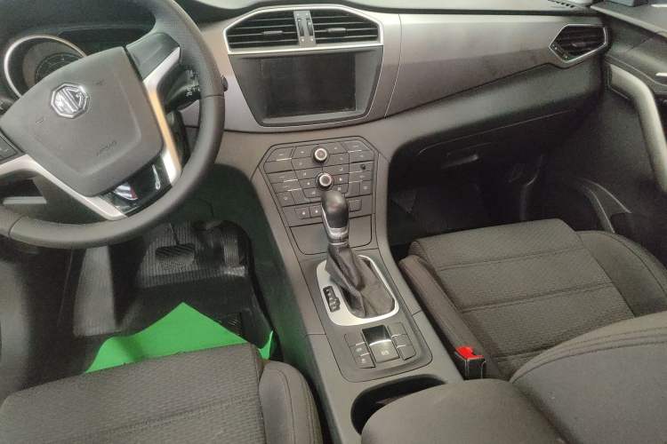 Used MG GS 2016 1.5TGI TST Elite Edition Audio And AC Panel