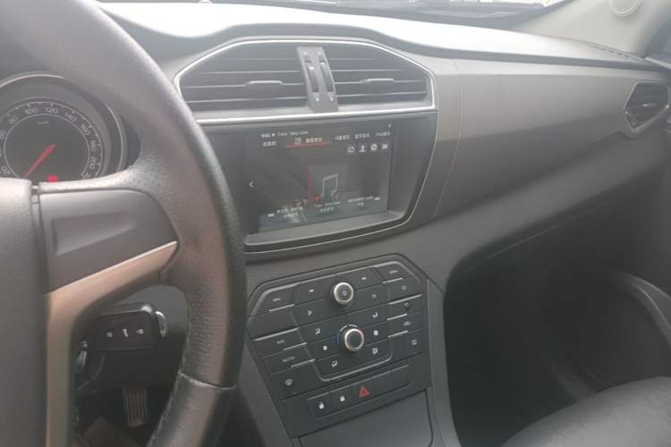 Used MG GS 2016 1.5TGI Manual Value Edition Audio And AC Panel