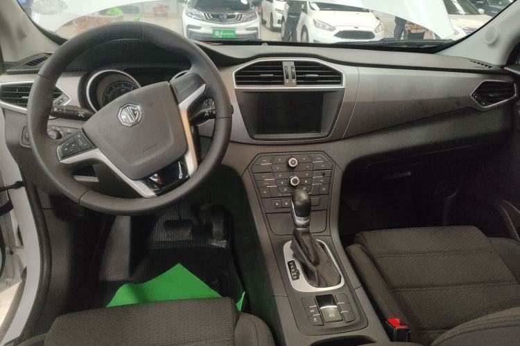 Used MG GS 2016 1.5TGI TST Elite Edition Center Console