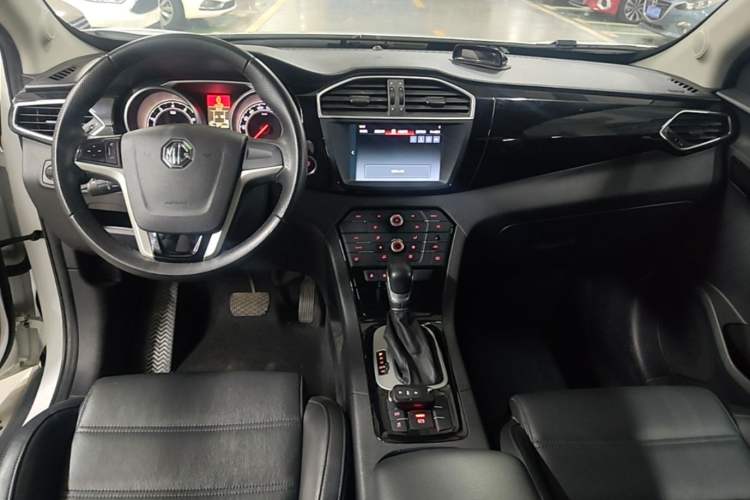 Used MG GS 2016 1.5TGI TST Luxury Edition Center Console