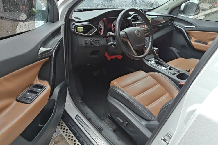 Used MG GS 2016 1.5TGI TST Luxury Edition Driver Seat