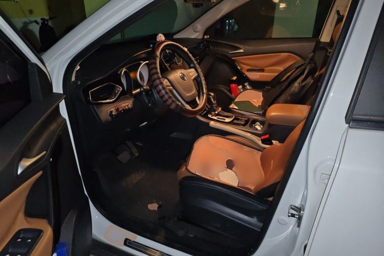 Used MG GS 2016 2.0TGI TST Luxury Edition Driver Seat