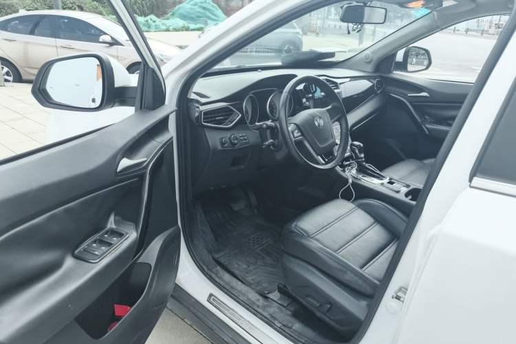 Used MG GS 2016 1.5TGI TST Luxury Edition Driver Seat