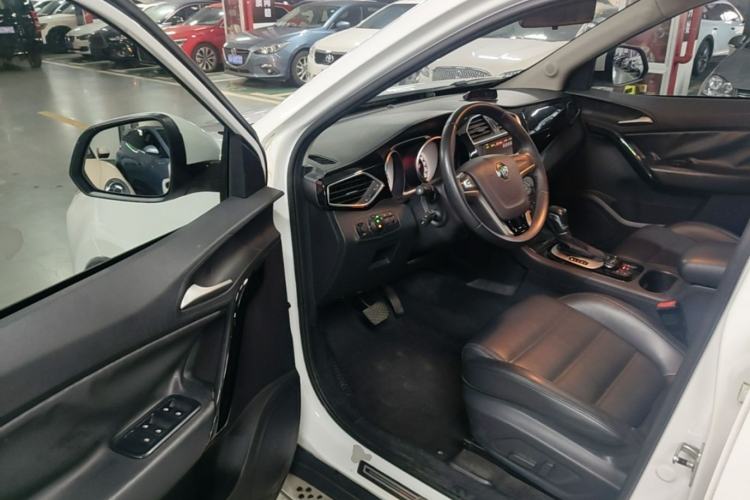 Used MG GS 2016 1.5TGI TST Luxury Edition Driver Seat