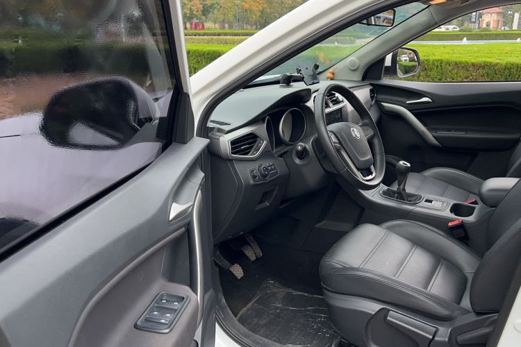 Used MG GS 2016 1.5TGI Manual Value Edition Driver Seat