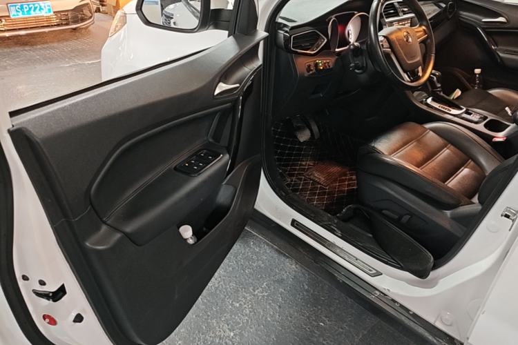 Used MG GS 2016 1.5TGI TST Luxury Edition Driver Seat