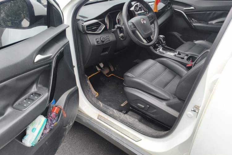 Used MG GS 2016 1.5TGI TST Luxury Edition Driver Seat