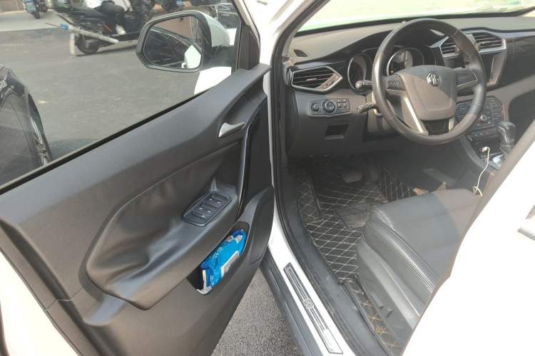 Used MG GS 2016 1.5TGI TST Luxury Edition Driver Seat